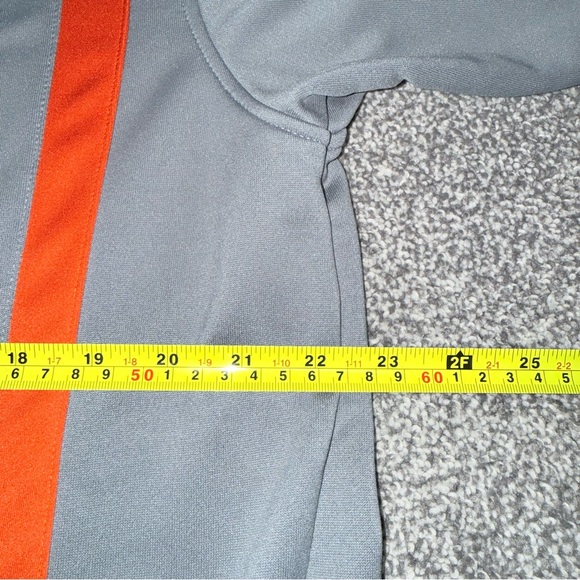 Men’s Adidas Grey & Orange ¼ Zip Pullover Size L – Lightweight Polyester - Picture 9 of 10
